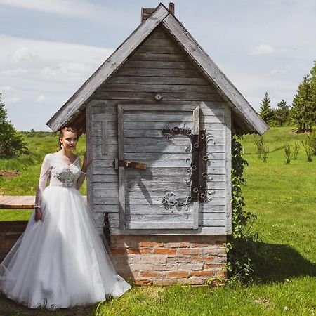 Pensjonat Agroturystyczny Pod Modrzewiem Bed & Breakfast Florczaki Екстериор снимка
