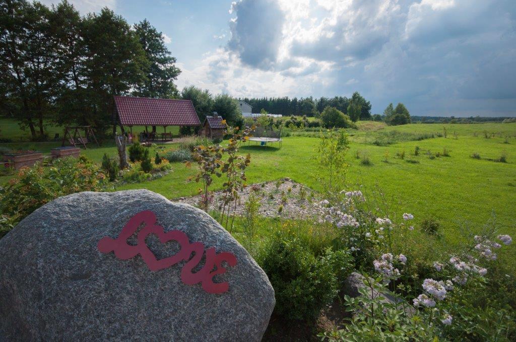 Pensjonat Agroturystyczny Pod Modrzewiem Bed & Breakfast Florczaki Екстериор снимка